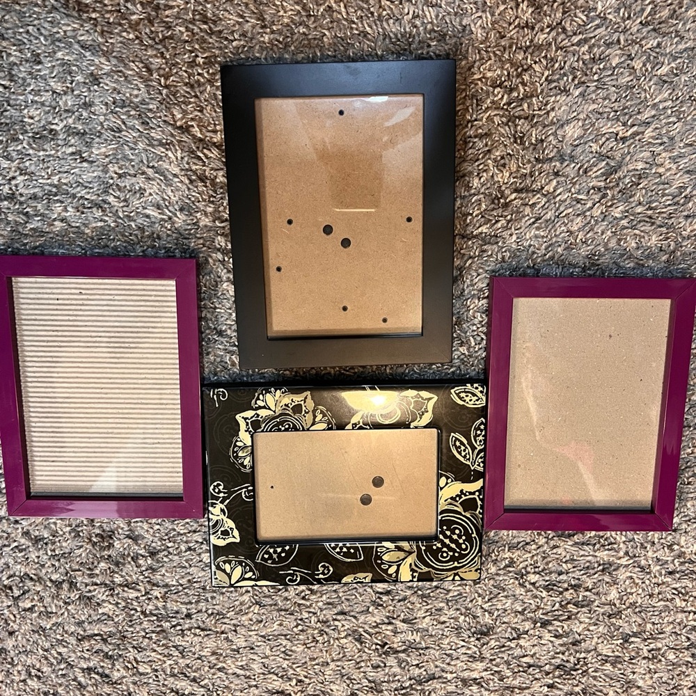 4 Picture Frames